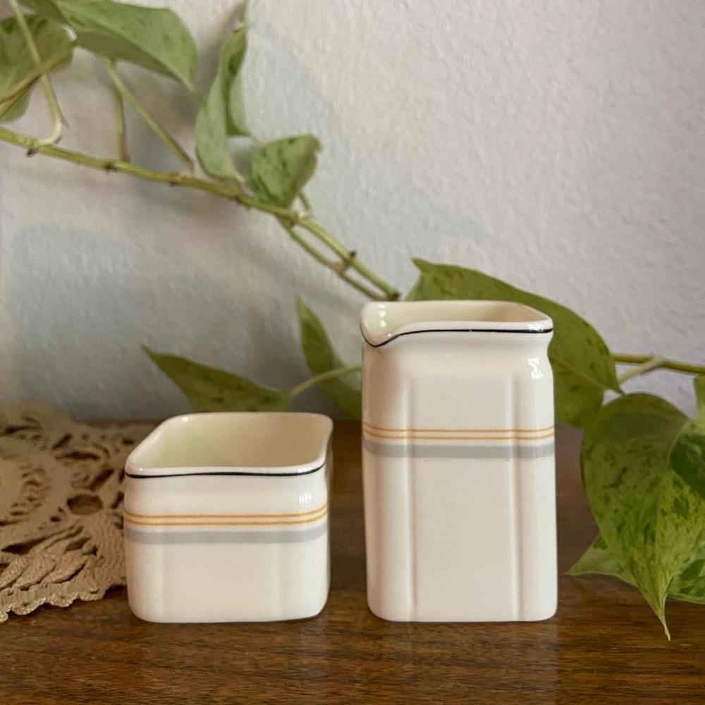 Art Deco 30s Foley Bone China Cream and Sugar Set